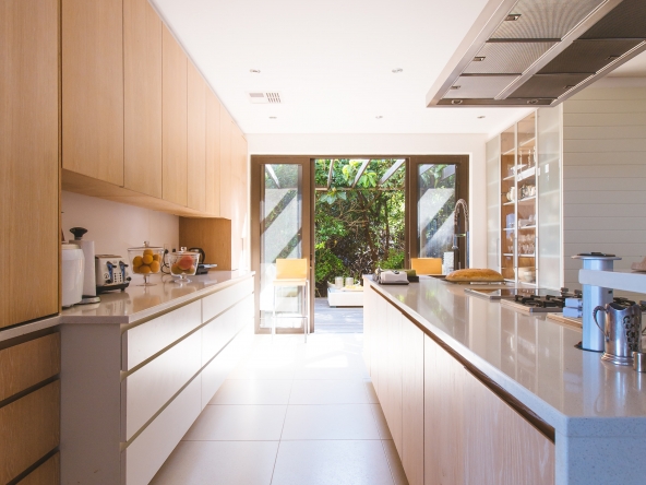 jason-briscoe-AQl-J19ocWE-unsplash